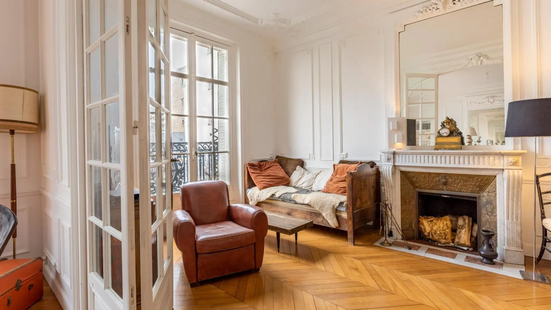 Daire Luxurious Traditional French Style Near Eiffel Tower Paris